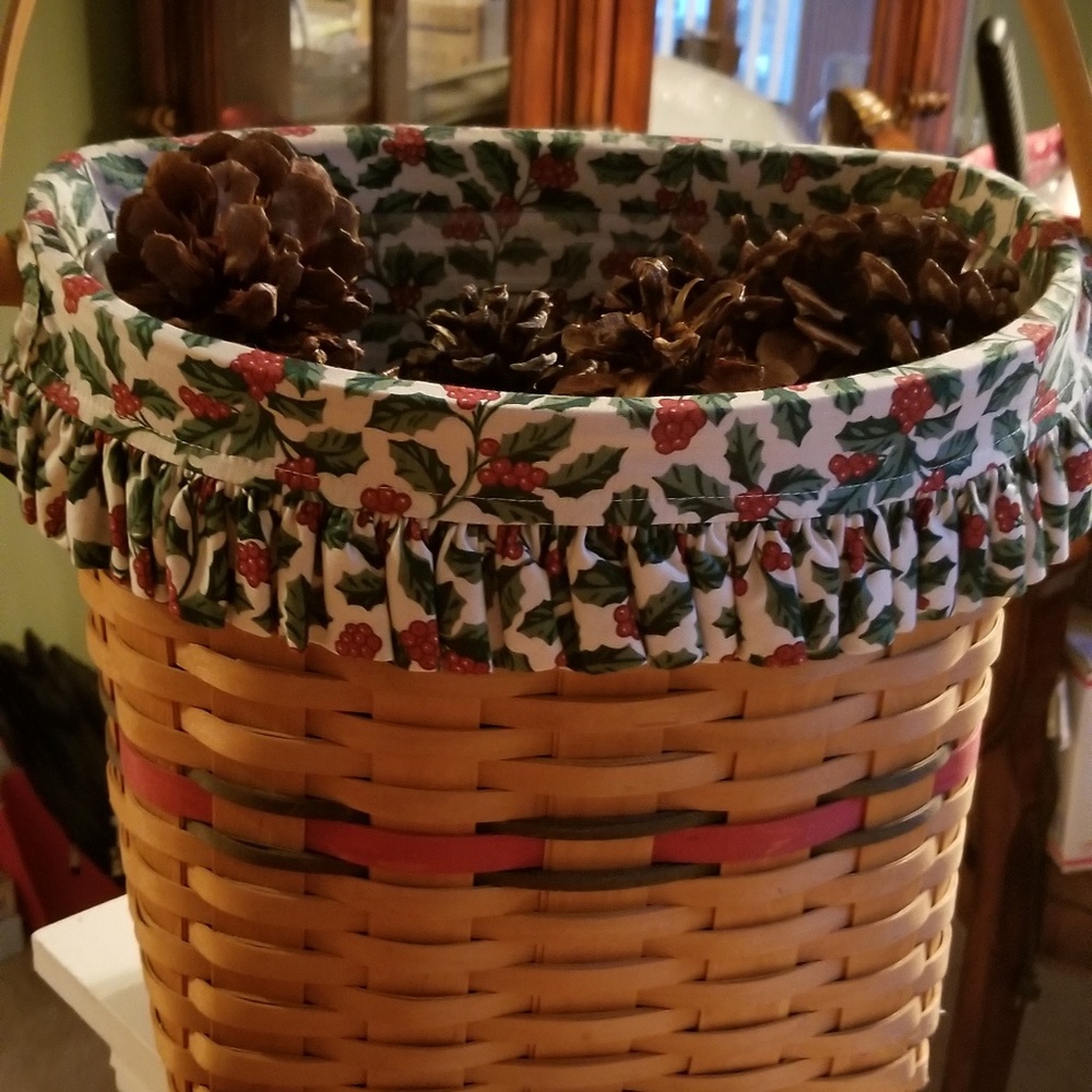 Longaberger Winter Wishes Basket